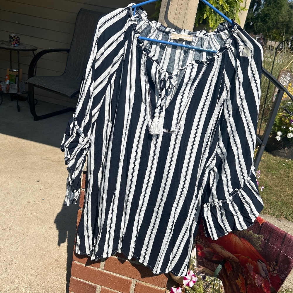 Women’s shirt